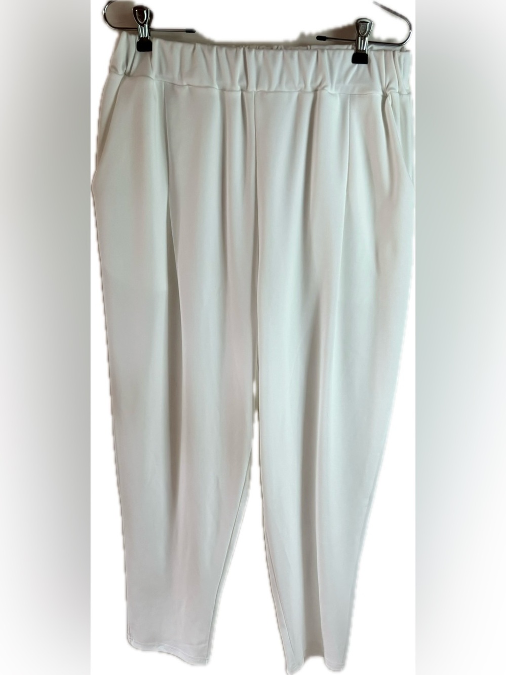 White Elastic Waist Pleated Pants